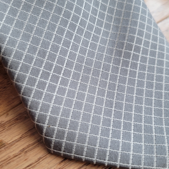 Donald Trump Tie Gold Signature Collection Silk Necktie Tie Silver Diamond 58" - Picture 3 of 14